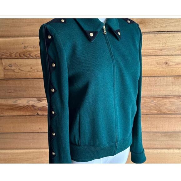 St. John Collection Jacket and Tank Set - Picture 3 of 12